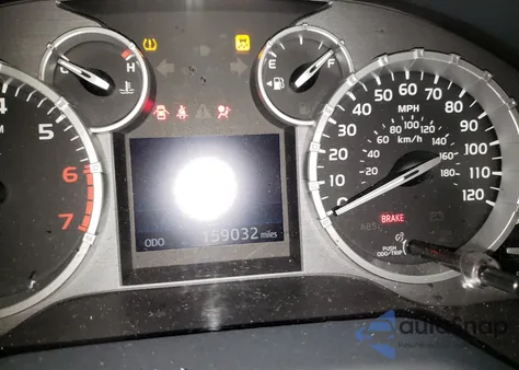 2014 Toyota Tundra Crewmax Sr5 z USA, uszkodzony, nr VIN 5TFDM5F12EX051744